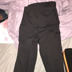 Lululemon High rise wunder wunders worn twice SZ 2